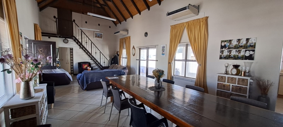 4 Bedroom Property for Sale in Velddrif Western Cape